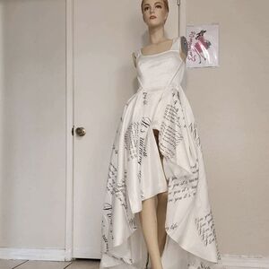 Taylor Swift White High Low Tortured Poem Script Dress Size 2 Halloween Costume